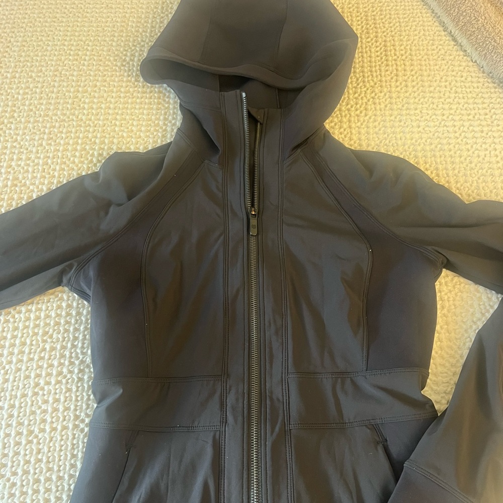 Black lululemon zip up hoodie size 4